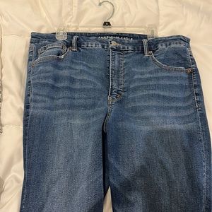 American Eagle The Luxe Jean never worn size 18 super high rise jegging